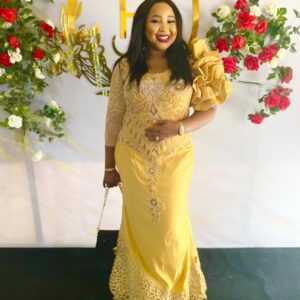 a yellow dress